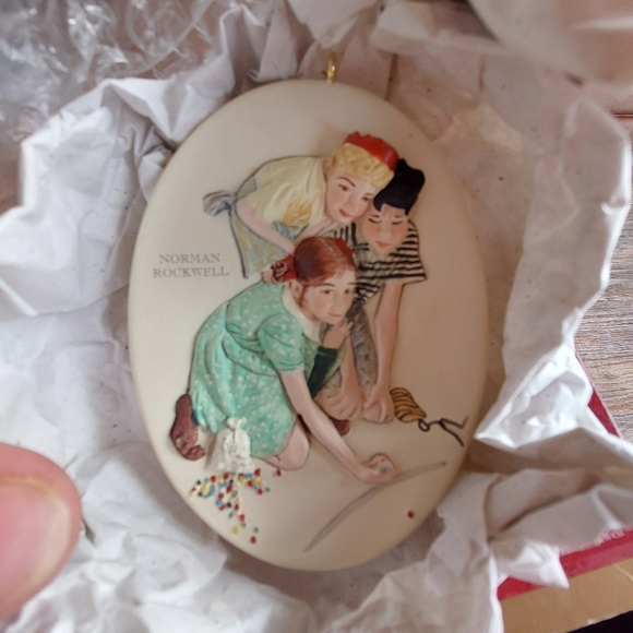 Norman Rockwell 1997 Christmas Ornament Hallmark Marbles Champion - Picture 3 of 3